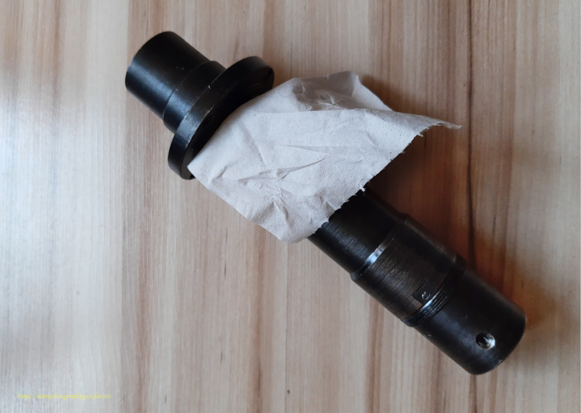 iOptron CEM25P - clean the RA axle sleeve with a paper towel