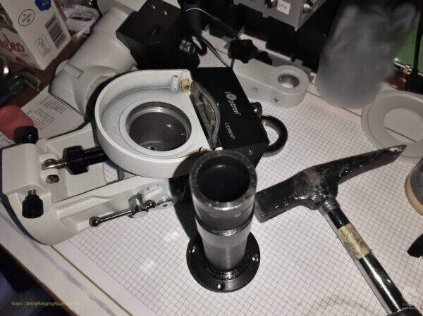 iOptron CEM25P - zdemontowana tuleja osi RA