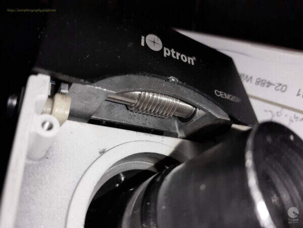 iOptron CEM25P - Cleaned axis worm