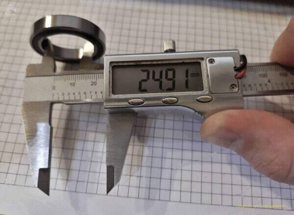 iOptron - oś DEC - mniejsze łożysko DEC (wymiar wewn.)